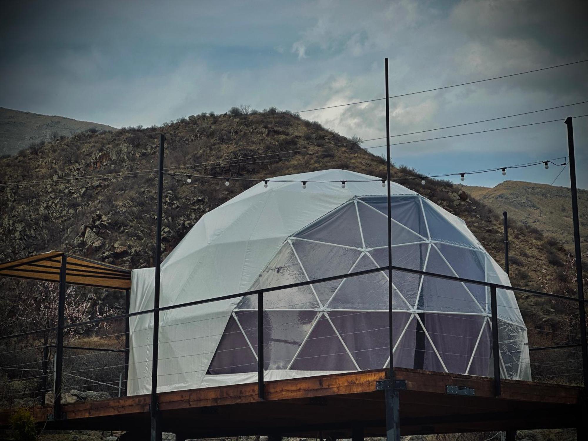 Vardzia Glamping ภายนอก รูปภาพ