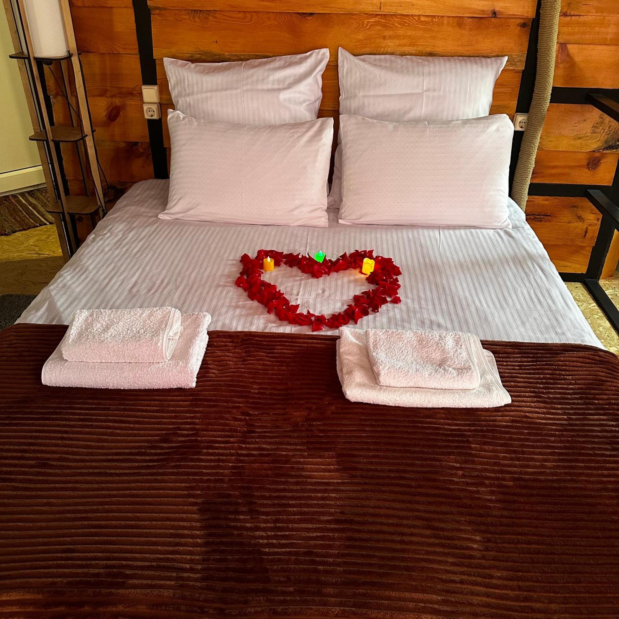 Vardzia Glamping ภายนอก รูปภาพ