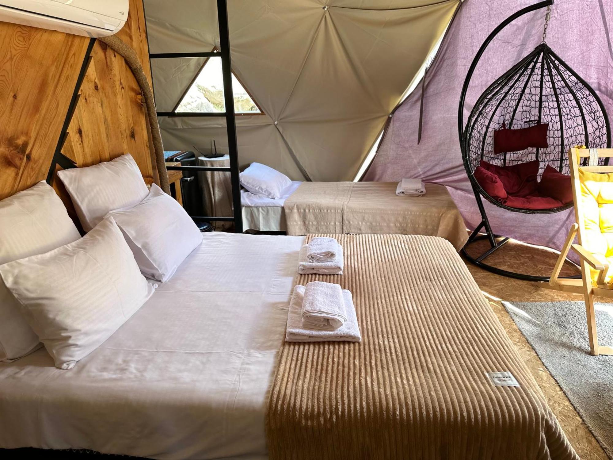 Vardzia Glamping ภายนอก รูปภาพ