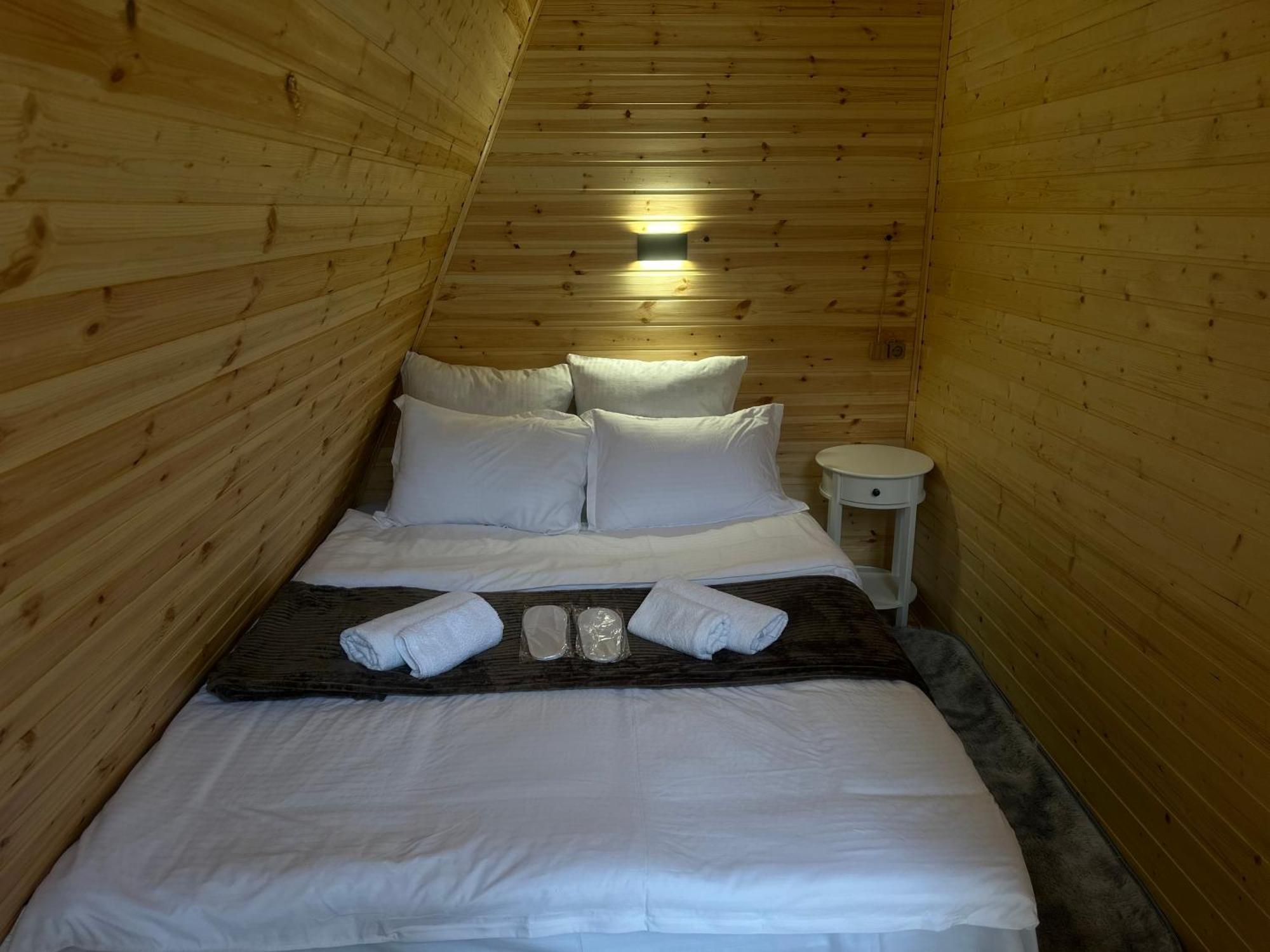 Vardzia Glamping ภายนอก รูปภาพ